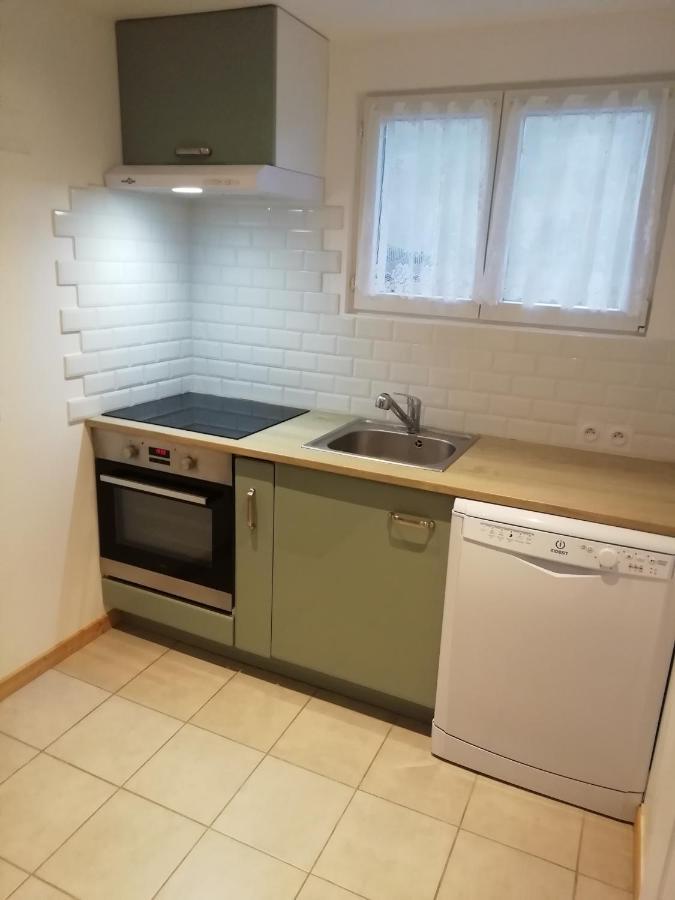 Jolie Maison A 200 M Des Plages Du Debarquement 생 오뱅 쉬르 메르 외부 사진